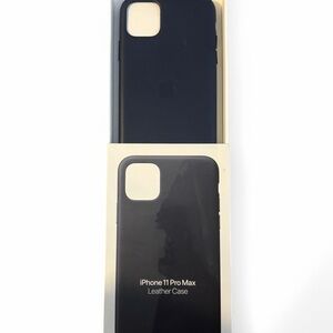 Apple iPhone 11 Pro Max Leather Case - Midnight Black